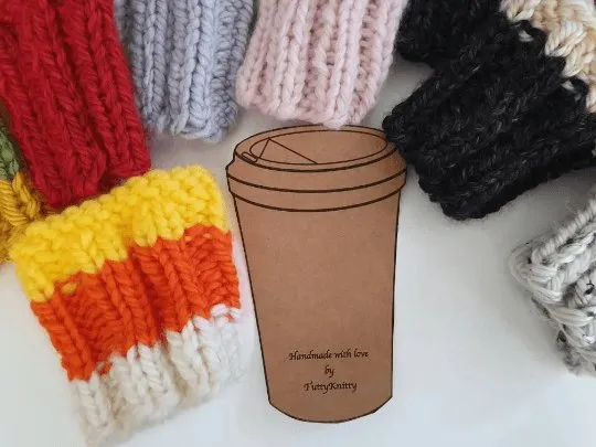 Coffee & tea Cozy | Cup sleeve| Mini gift for Coffee and tea lover | cup warmer | chunkyknit cold drink cozy | no wet cup