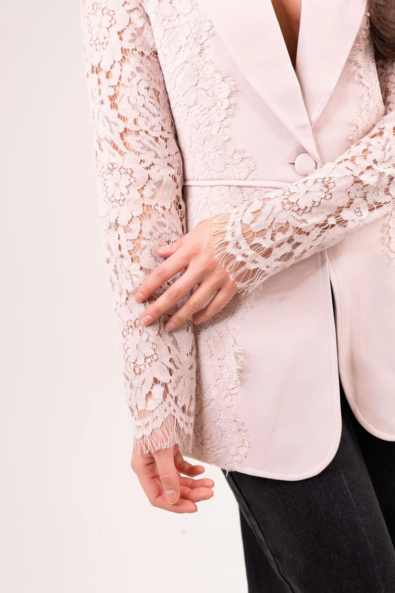 Nadia Lace Sleeve Blazer In Neutral