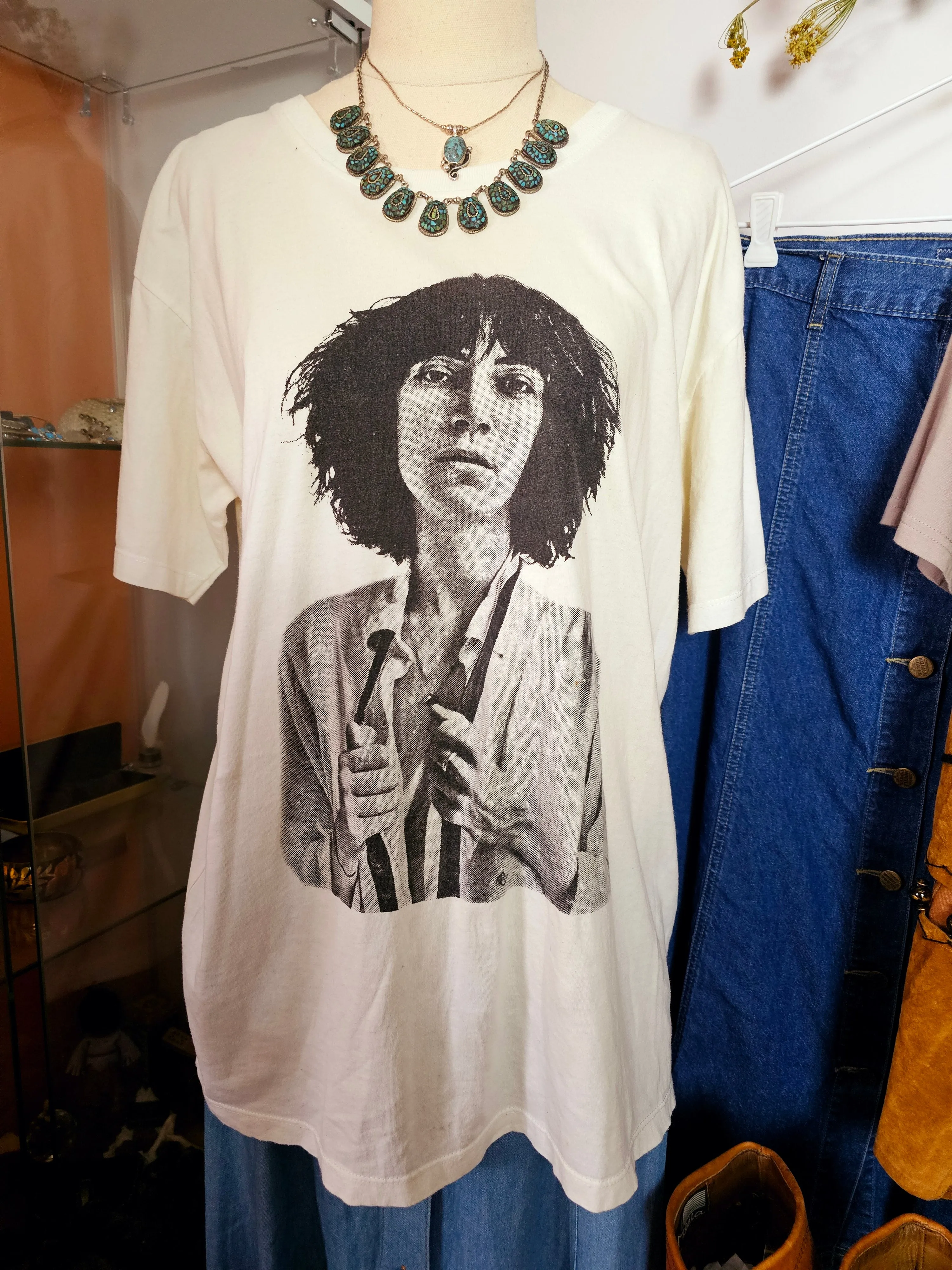 Patti Smith Vintage-Inspired Graphic Tee – White – Lectro Size L