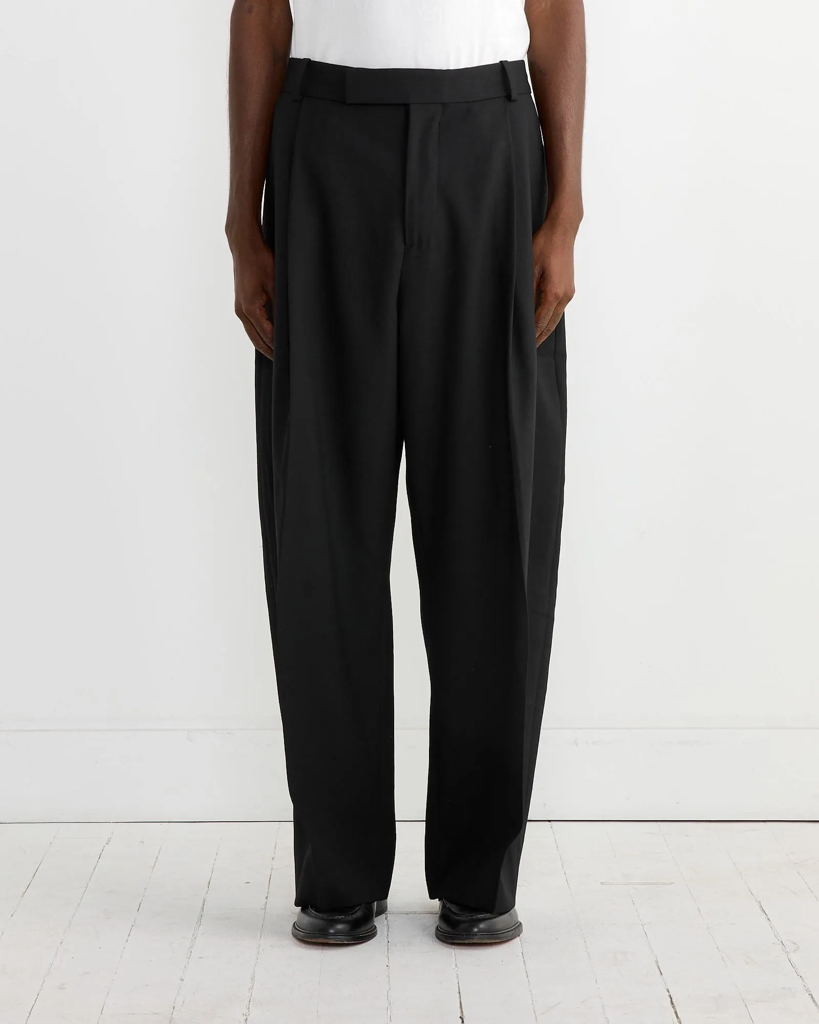 Pull Pant in Black