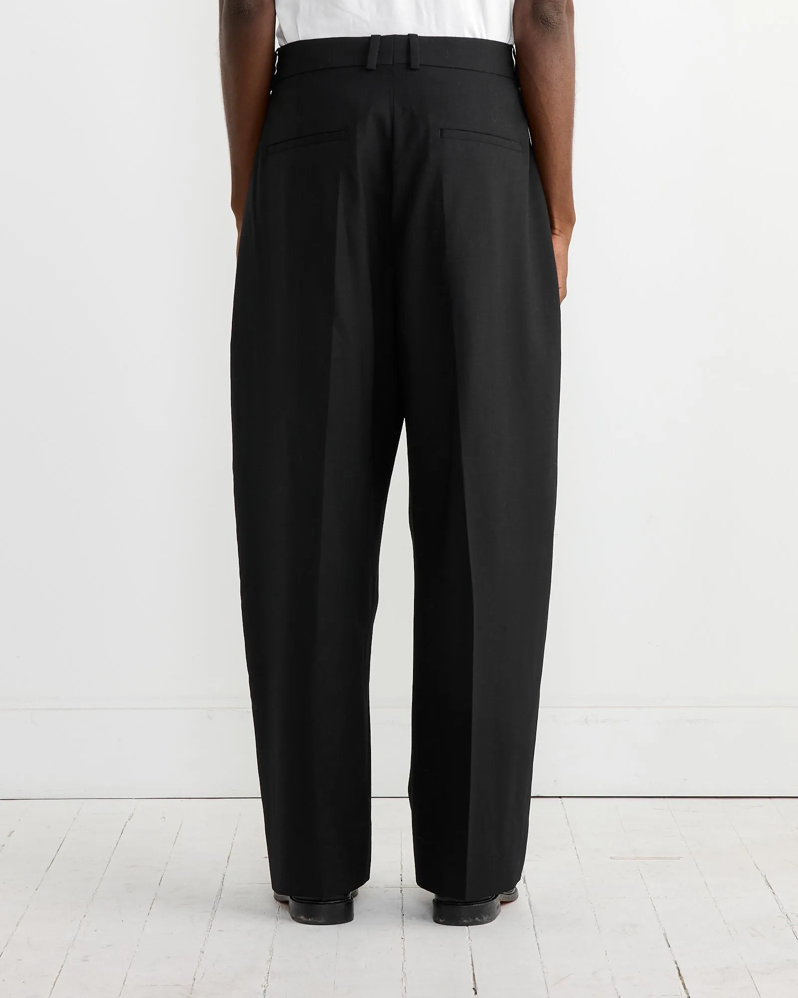 Pull Pant in Black