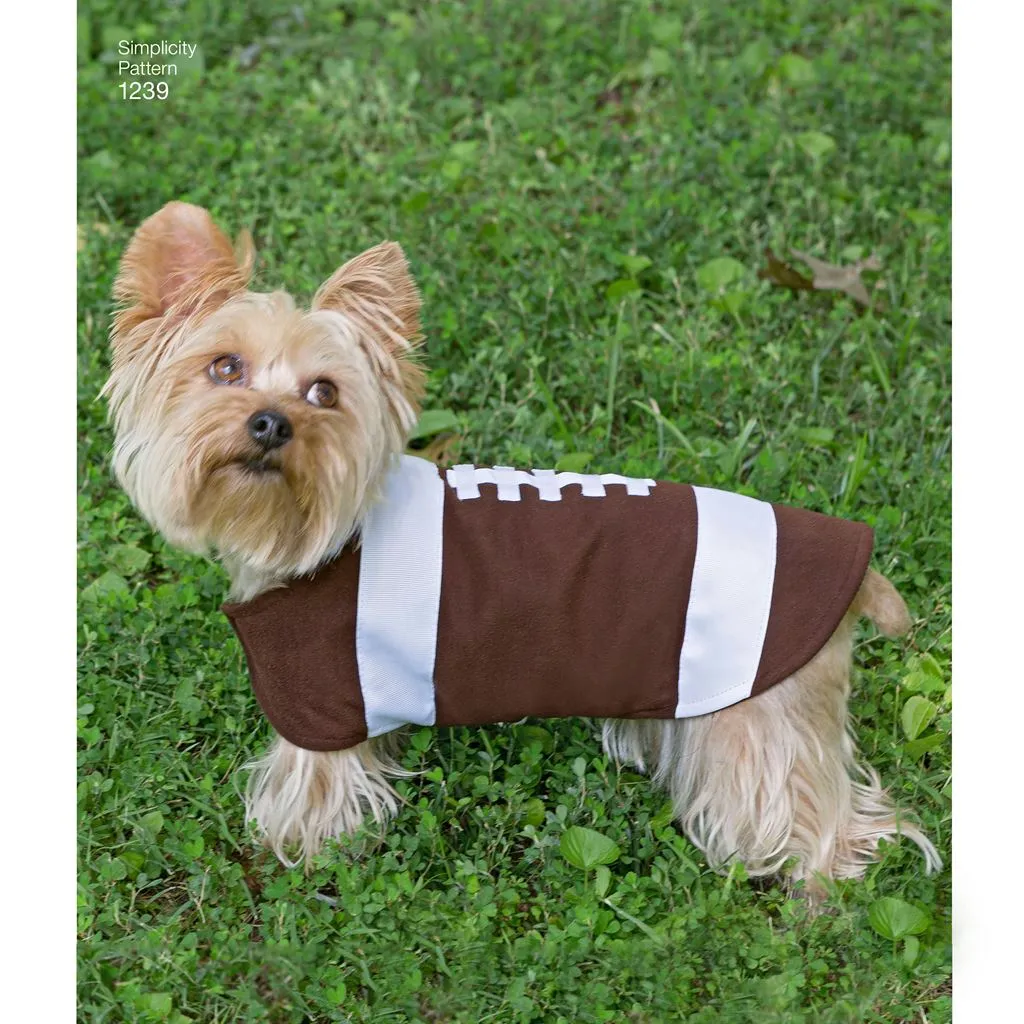 Simplicity Pattern 1239 Dog Coats in Three Sizes